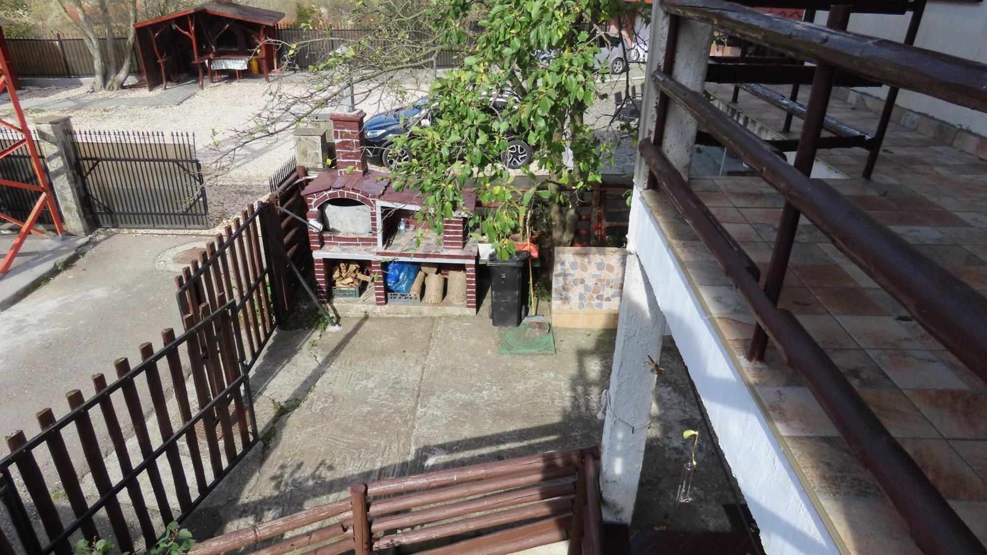 Vila Nik Буштени Экстерьер фото
